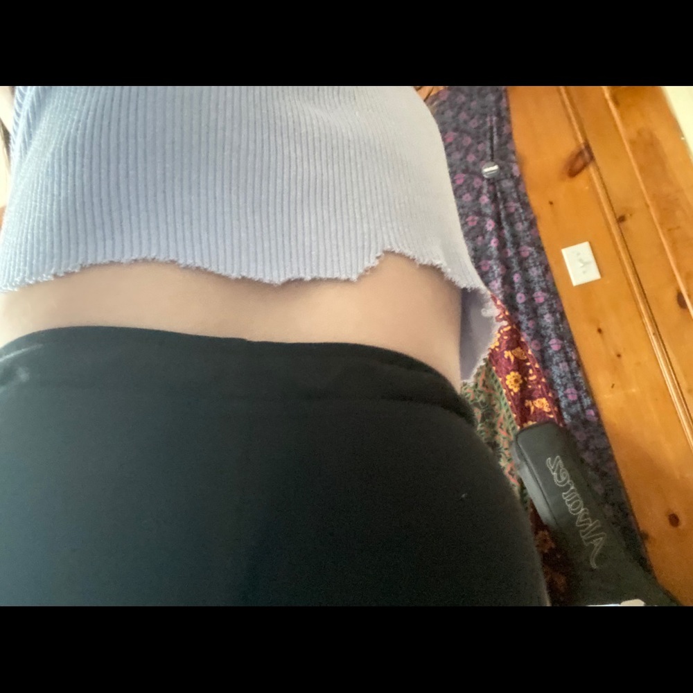 Cropped Button-Up Sweater - Picture 5 of 5
